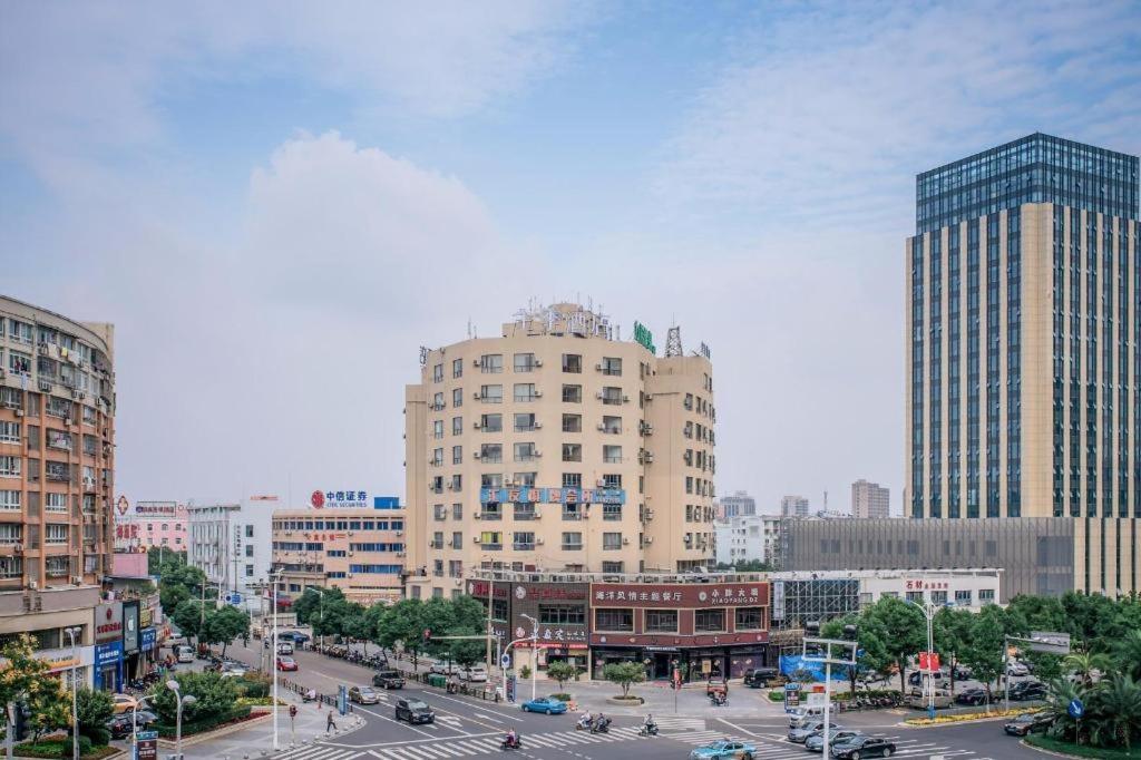 Ji Hotel Ningbo Beilun Intime City Екстериор снимка